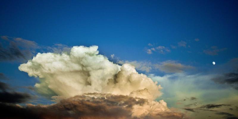 制造业ERP系统实施：破解协同办公与数字化转型的三大挑战