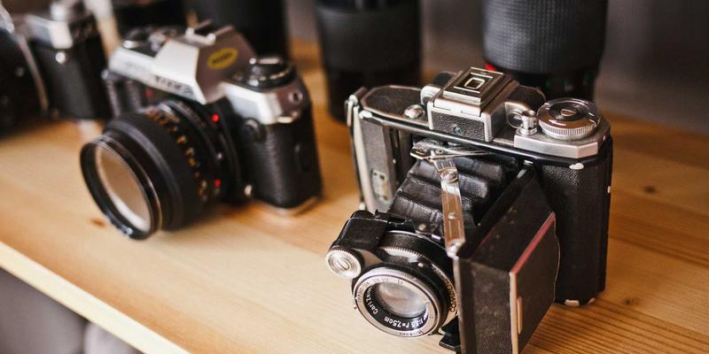 混合云环境下的企业软件部署策略：平衡灵活性、成本与数据主权的数字化转型之道